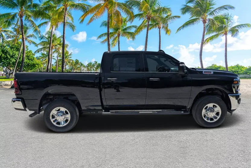 2025 Ram 2500 Tradesman photo 1