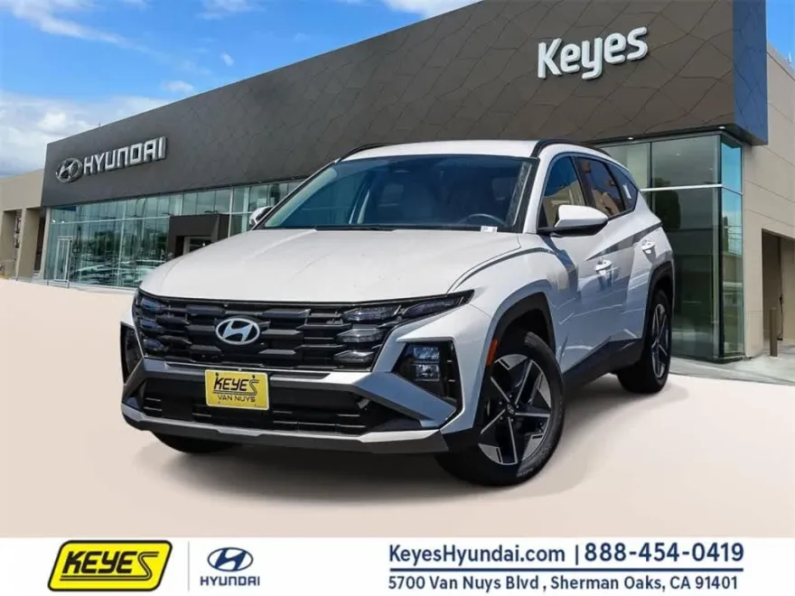 2025 Hyundai Tucson SEL photo 1