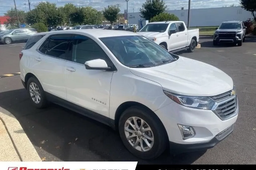 2020 Chevrolet Equinox LT photo 1