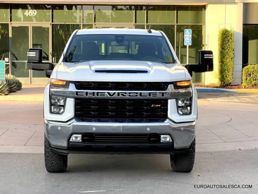 2021 Chevrolet Silverado 2500HD LT photo 1