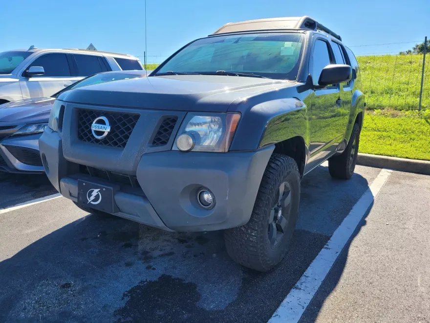 2010 Nissan Xterra S photo 1
