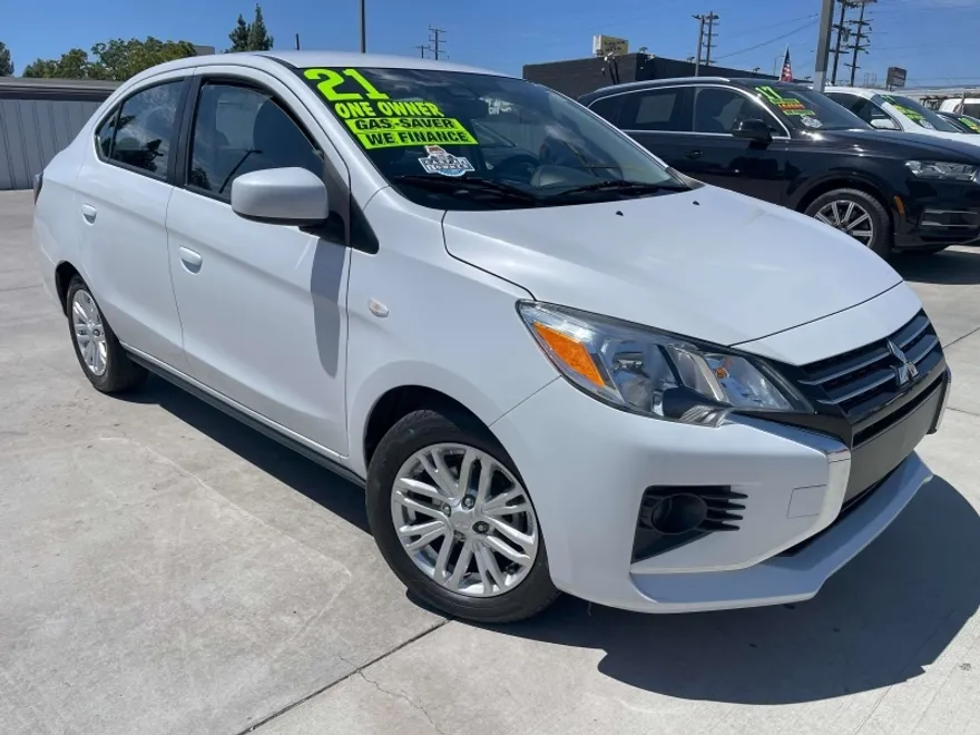 2021 Mitsubishi Mirage G4 LE photo 1