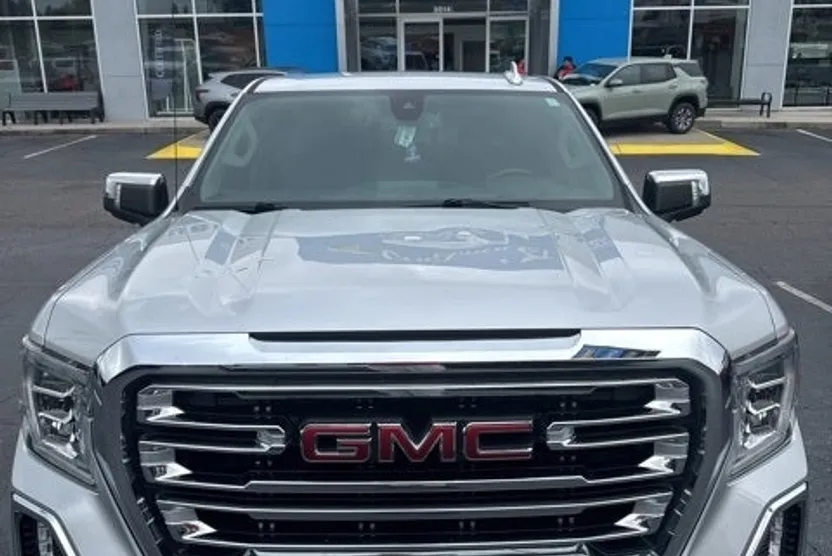 2021 Gmc Sierra 1500 SLT photo 1