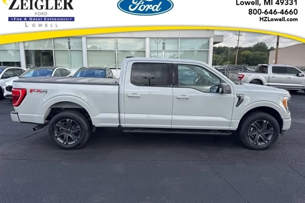 2023 Ford F-150 XLT photo 1