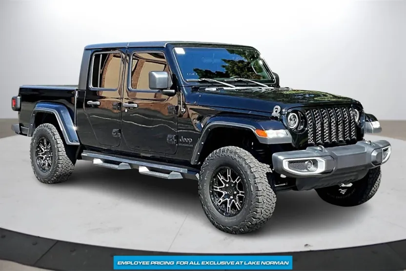 2021 Jeep Gladiator Sport photo 1