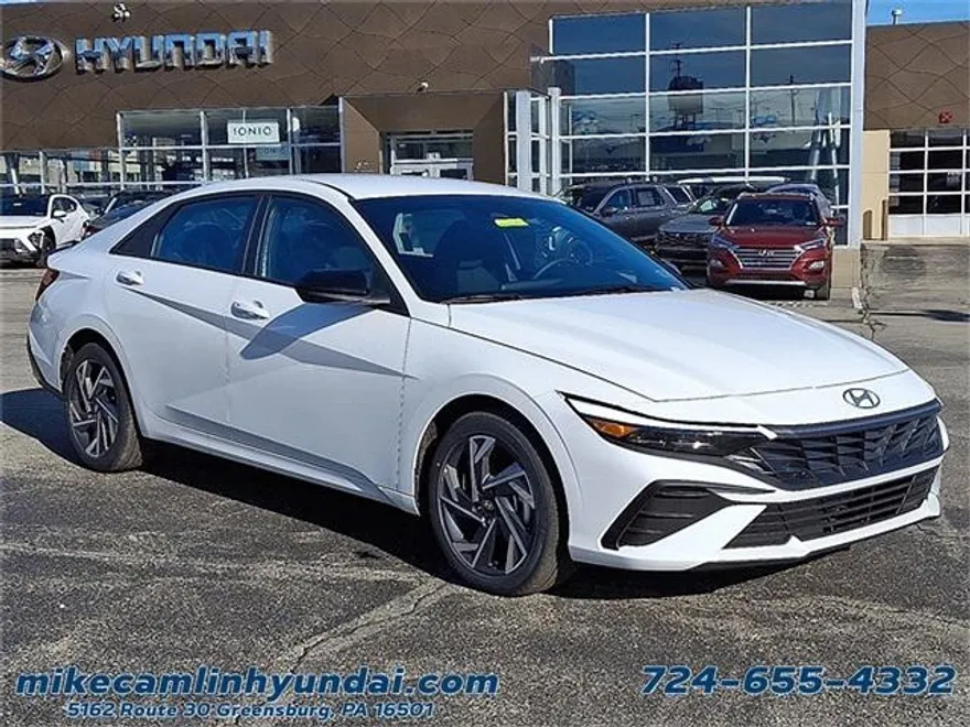 2025 Hyundai Elantra SEL Sport photo 1