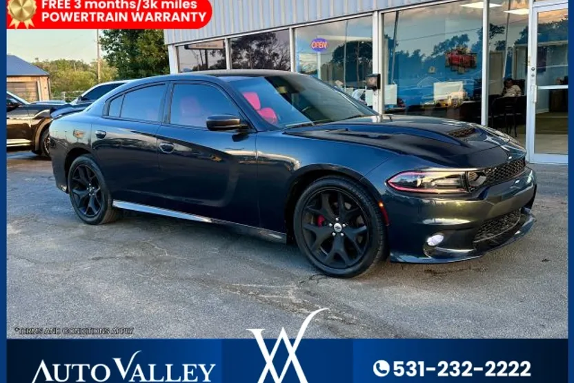 2019 Dodge Charger R/T photo 1