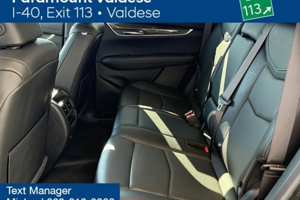 2021 Cadillac XT5 Sport photo 1