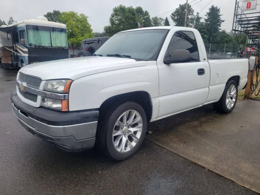 2005 Chevrolet Silverado 1500 photo 1