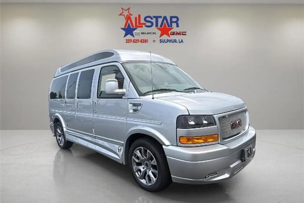 2025 Gmc Savana Cargo 2500 photo 1