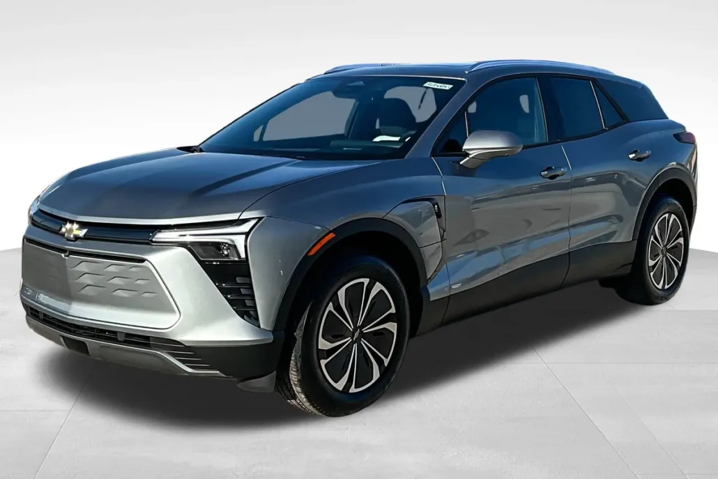 2025 Chevrolet Blazer EV photo 1