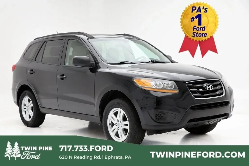 2011 Hyundai Santa Fe GLS photo 1