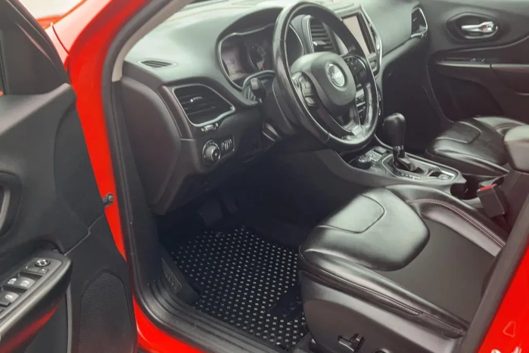 2021 Jeep Cherokee Trailhawk photo 1
