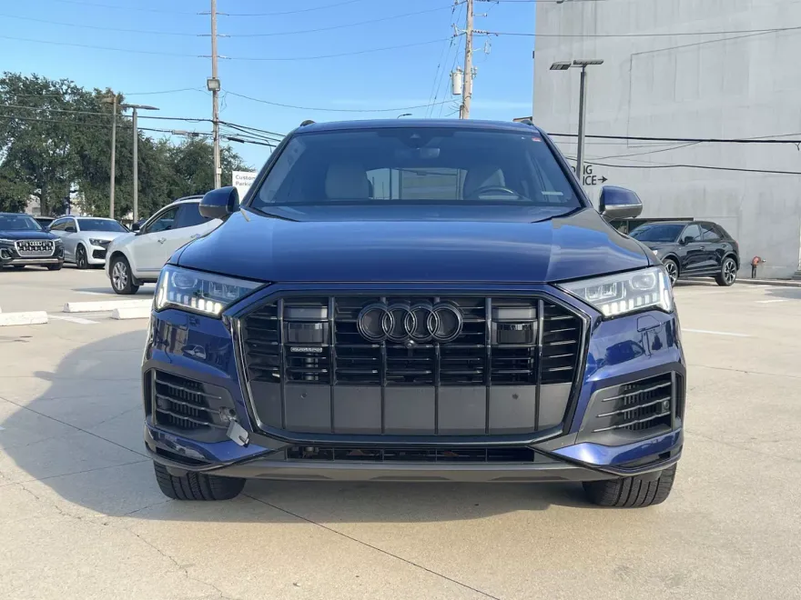 2023 Audi Q7 55 Premium photo 1