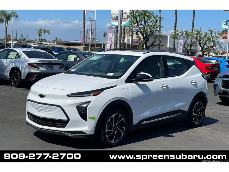 2023 Chevrolet Bolt EUV Premier photo 1
