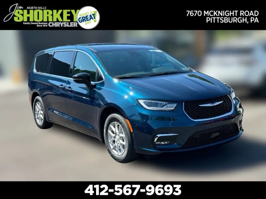 2025 Chrysler Pacifica photo 1