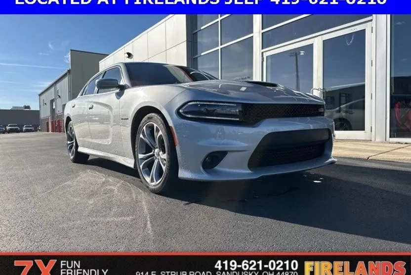 2020 Dodge Charger R/T photo 1