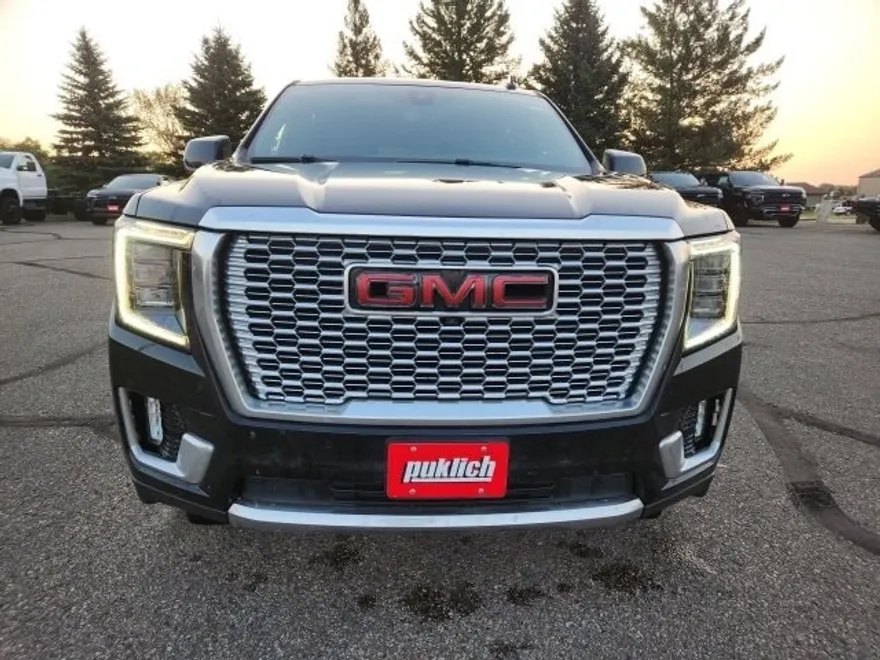 2021 Gmc Yukon XL Denali photo 1