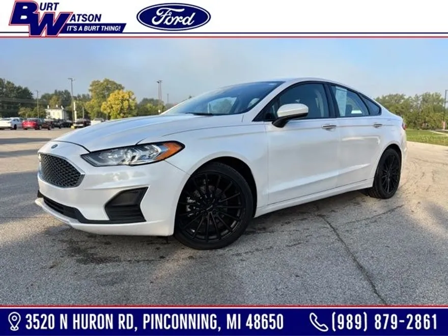 2020 Ford Fusion SE photo 1
