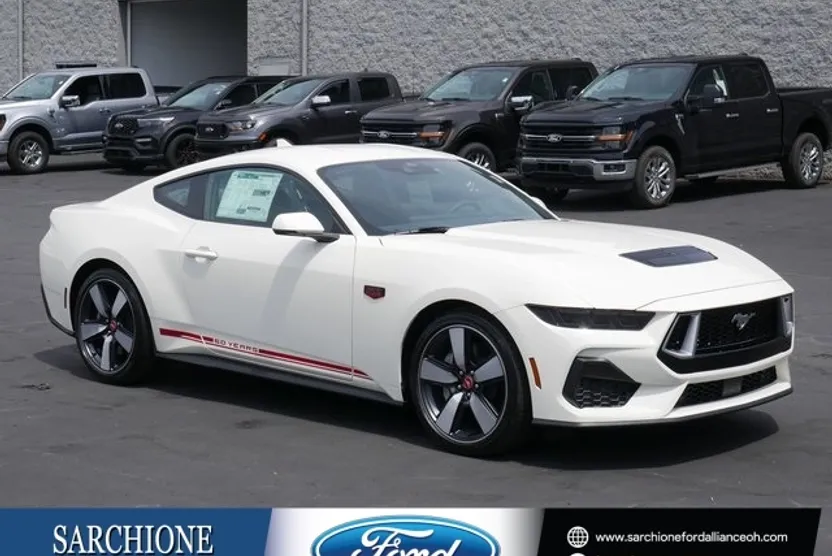 2025 Ford Mustang GT Premium photo 1