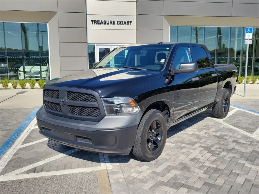 2022 Ram 1500 Classic Tradesman photo 1