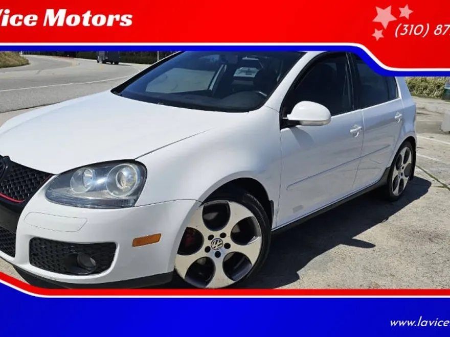 2009 Volkswagen Golf GTI Base photo 1