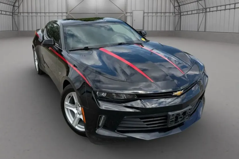 2016 Chevrolet Camaro Coupe photo 1