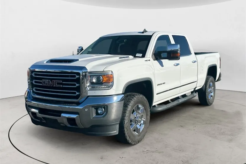 2017 Gmc Sierra 2500 HD SLT photo 1