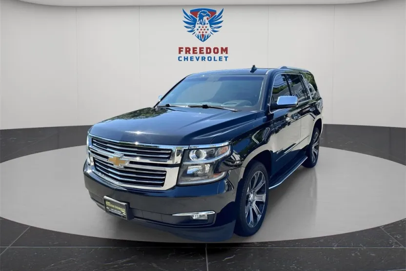 2017 Chevrolet Tahoe Premier photo 1