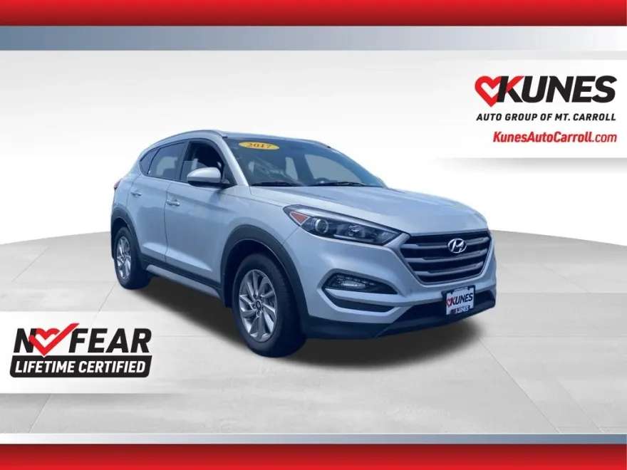 2017 Hyundai Tucson SE Plus photo 1
