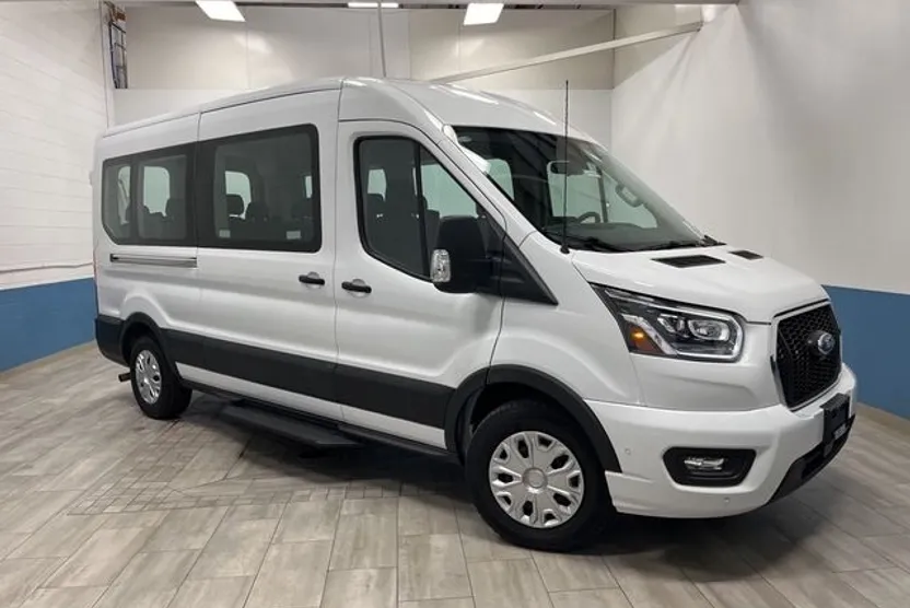2023 Ford Transit photo 1