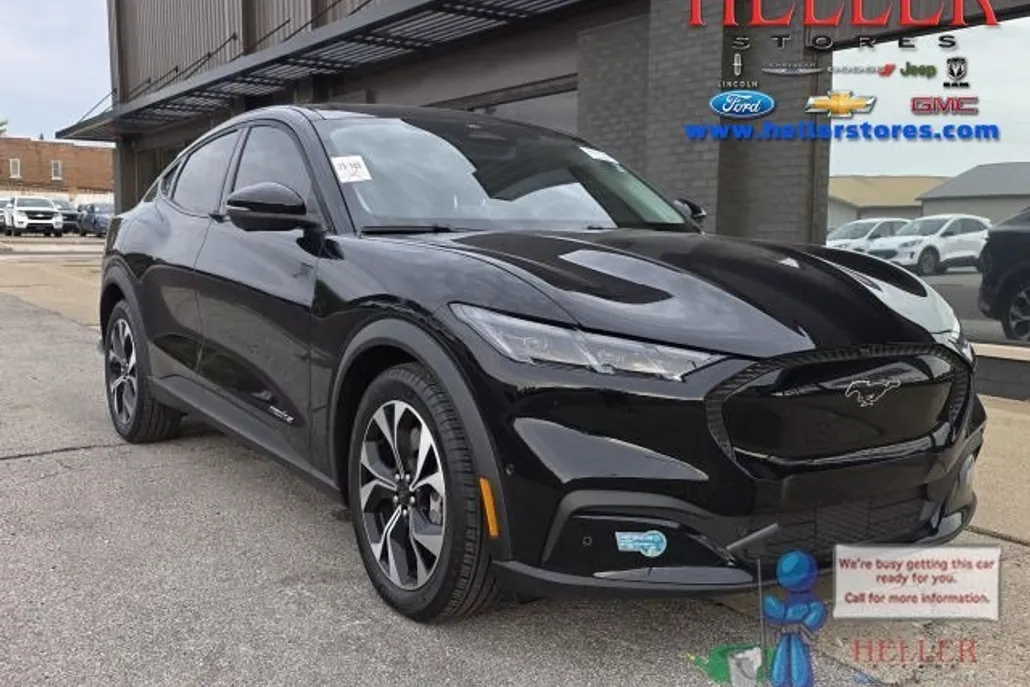 2024 Ford Mustang Mach-E Select photo 1