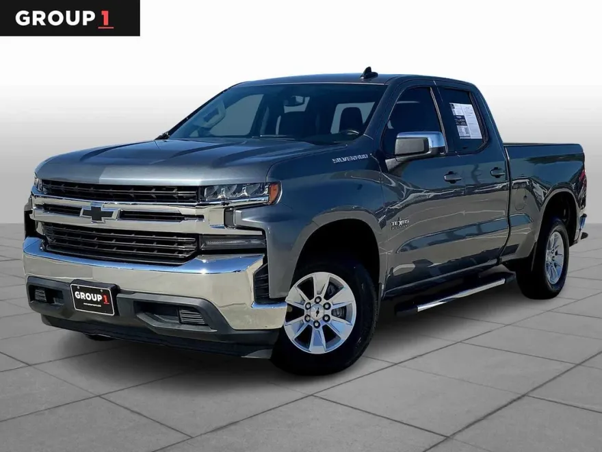 2019 Chevrolet Silverado 1500 LT photo 1