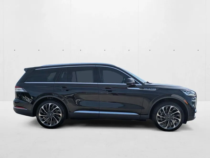 2020 Lincoln Aviator Reserve photo 1