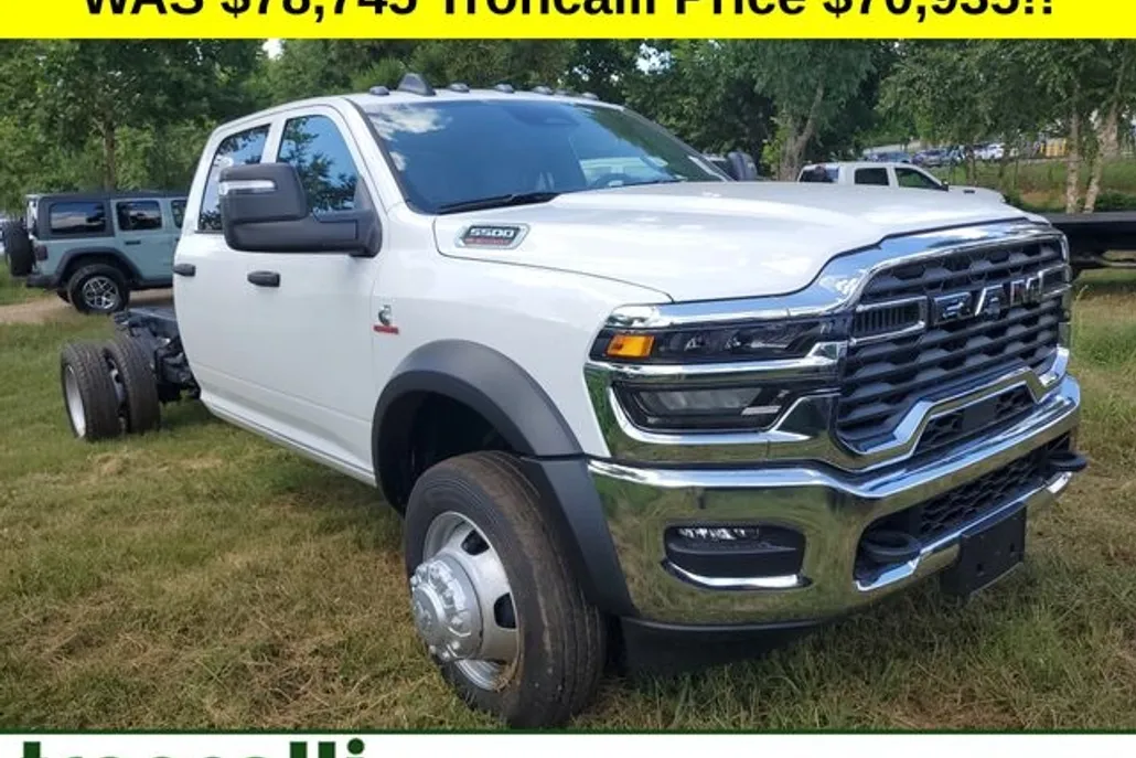 2025 Ram 5500 Tradesman photo 1