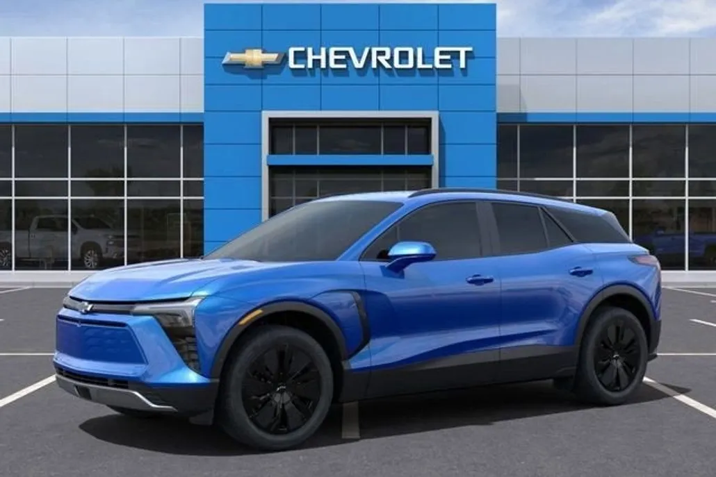 2025 Chevrolet Blazer EV photo 1