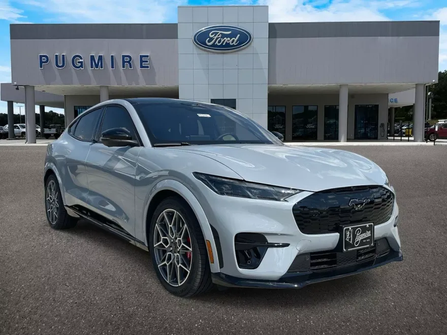 2025 Ford Mustang Mach-E GT photo 1