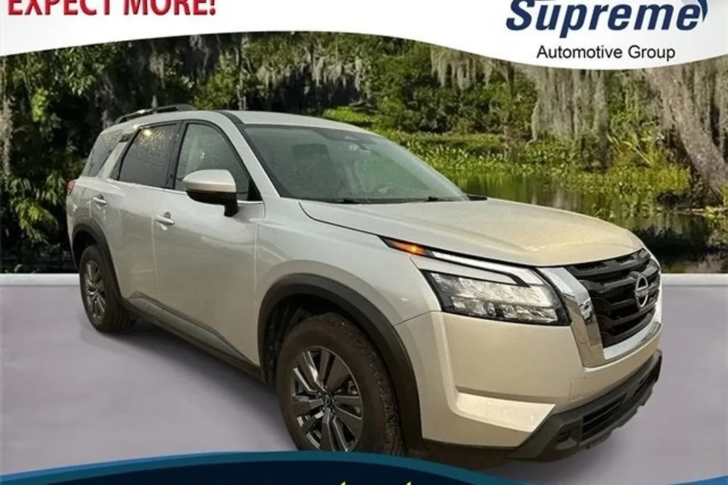 2025 Nissan Pathfinder SV photo 1