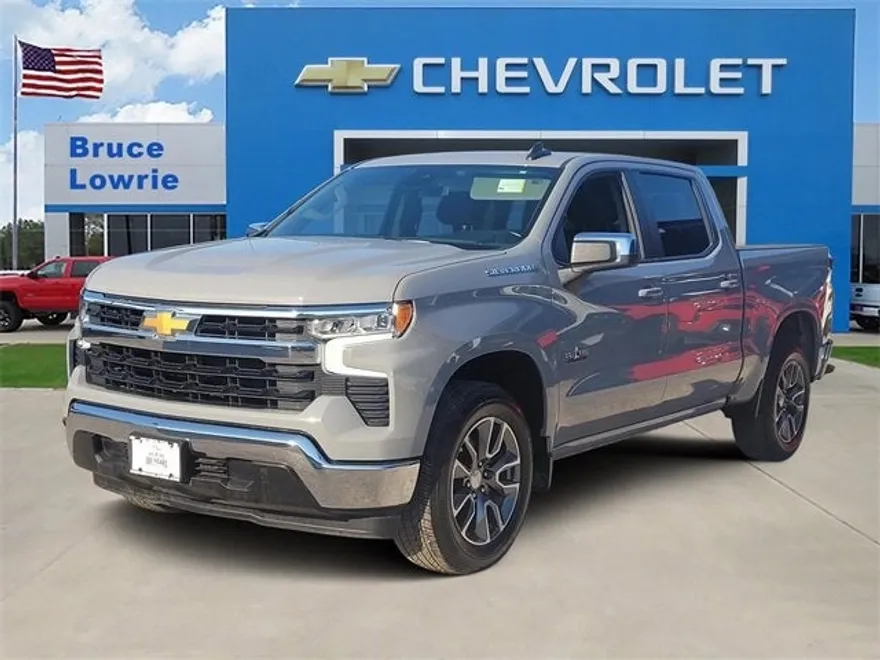 2024 Chevrolet Silverado 1500 LT photo 1