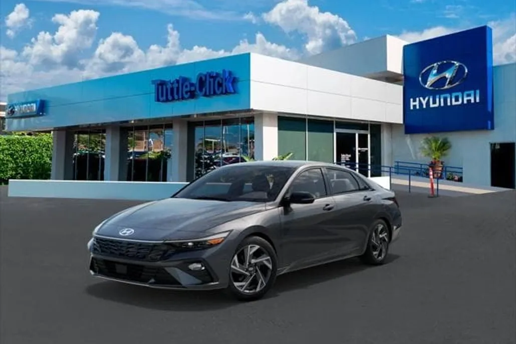 2025 Hyundai Elantra SEL Sport photo 1