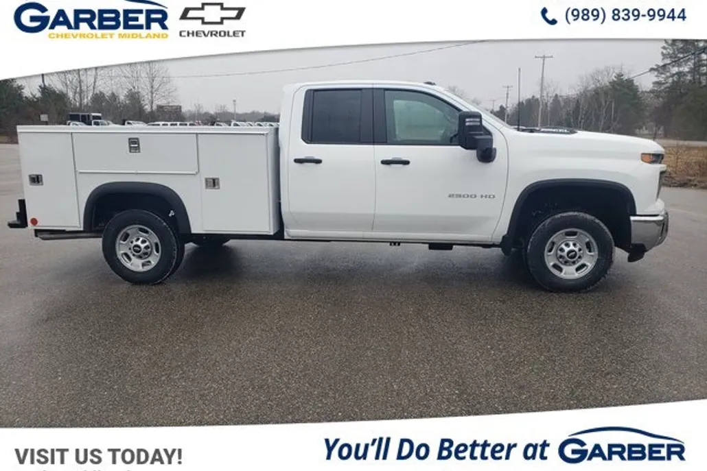 2024 Chevrolet Silverado 2500HD photo 1