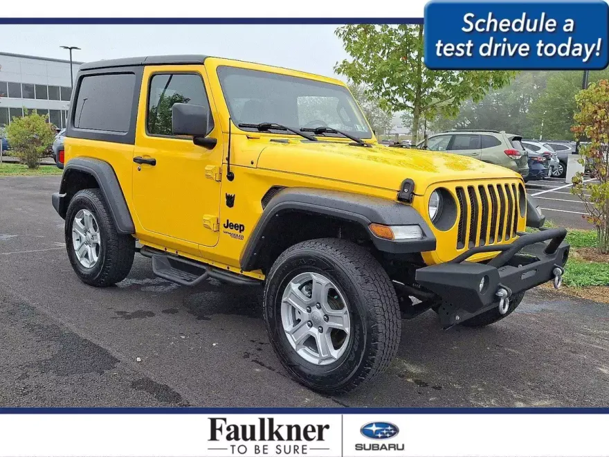 2021 Jeep Wrangler Sport S photo 1