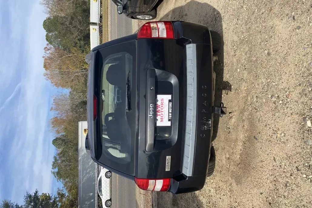 2008 Jeep Wrangler Sahara photo 1