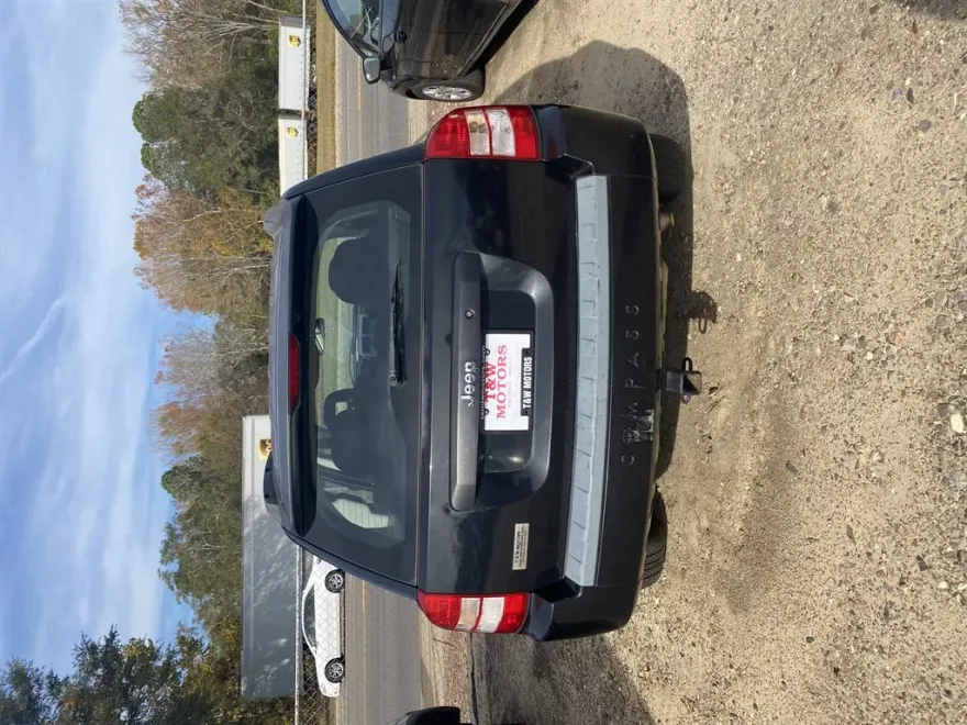 2008 Jeep Wrangler Sahara photo 1