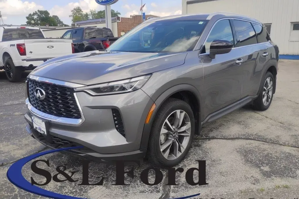 2025 Infiniti QX60 Luxe photo 1