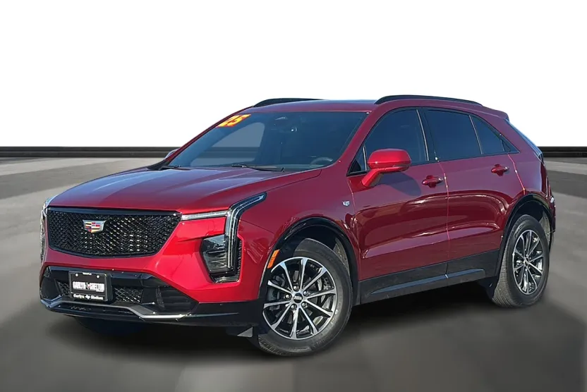 2025 Cadillac XT4 Sport photo 1