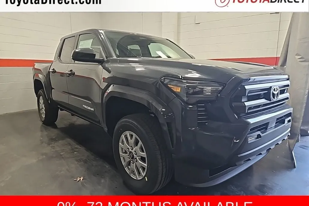 2025 Toyota Tacoma SR5 photo 1