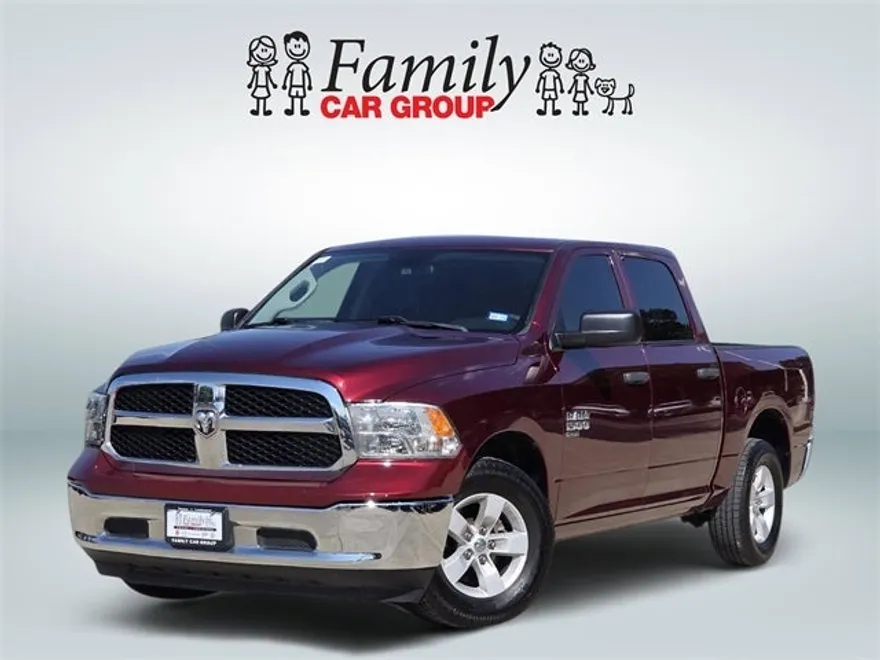 2022 Ram 1500 Classic SLT photo 1