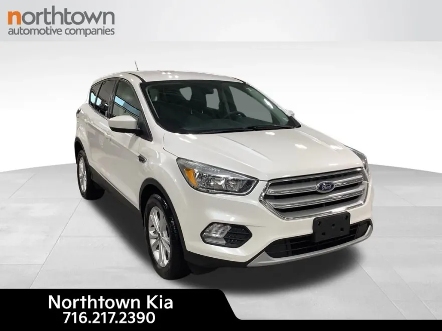 2019 Ford Escape SE photo 1