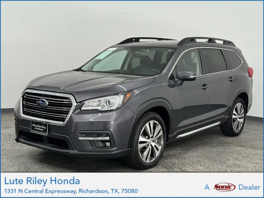 2022 Subaru Ascent Limited photo 1